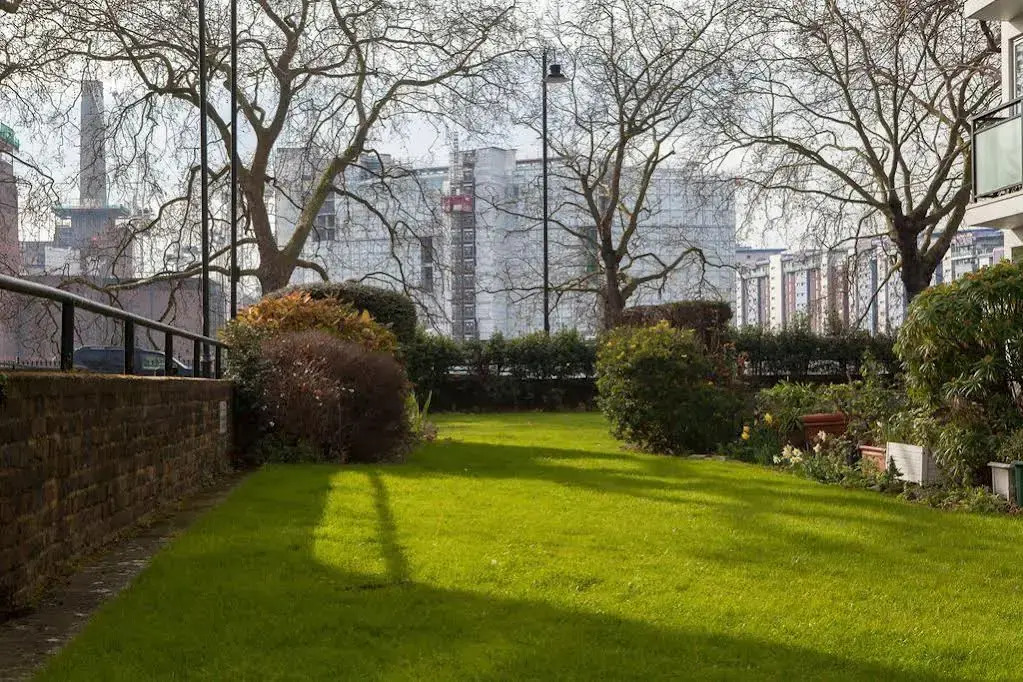 Churchill Apartments