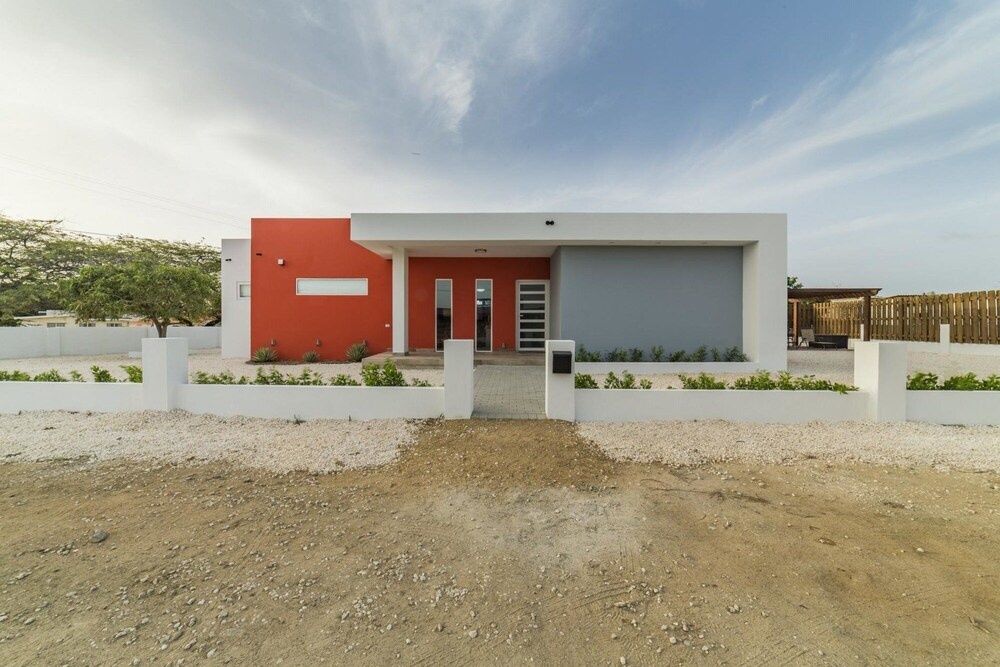 Viva Koyari Modern House