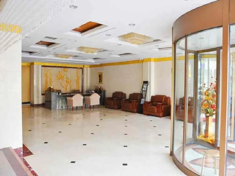 Huayu Hotel