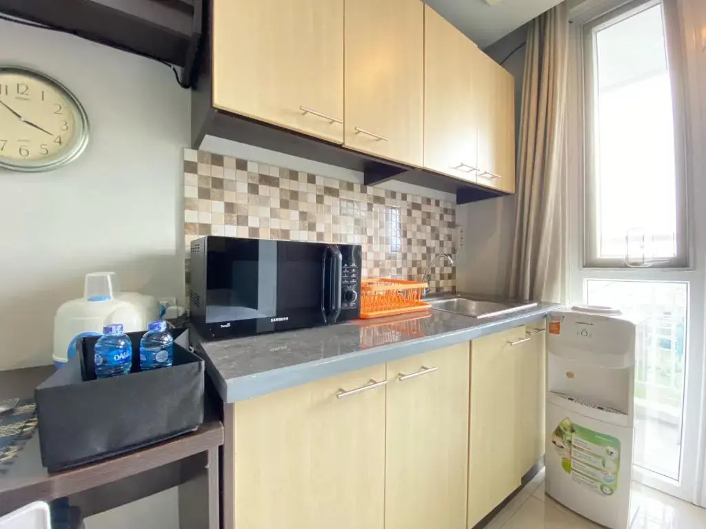 "Deluxe Studio Room At Skyland Jatinangor"