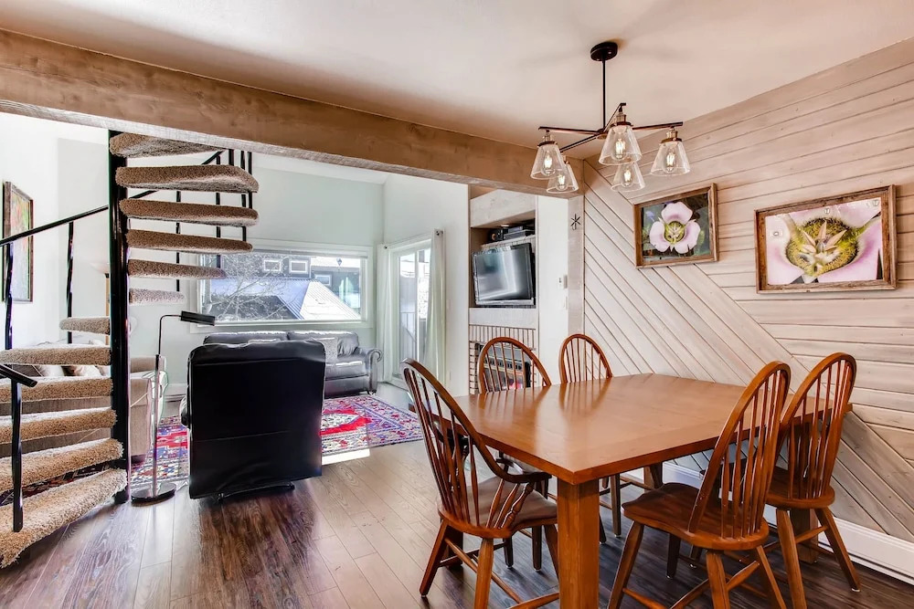Amazing 2 Br With Balcony And Views 2 Bedroom Condo - No Cleaning Fee! by RedAwning