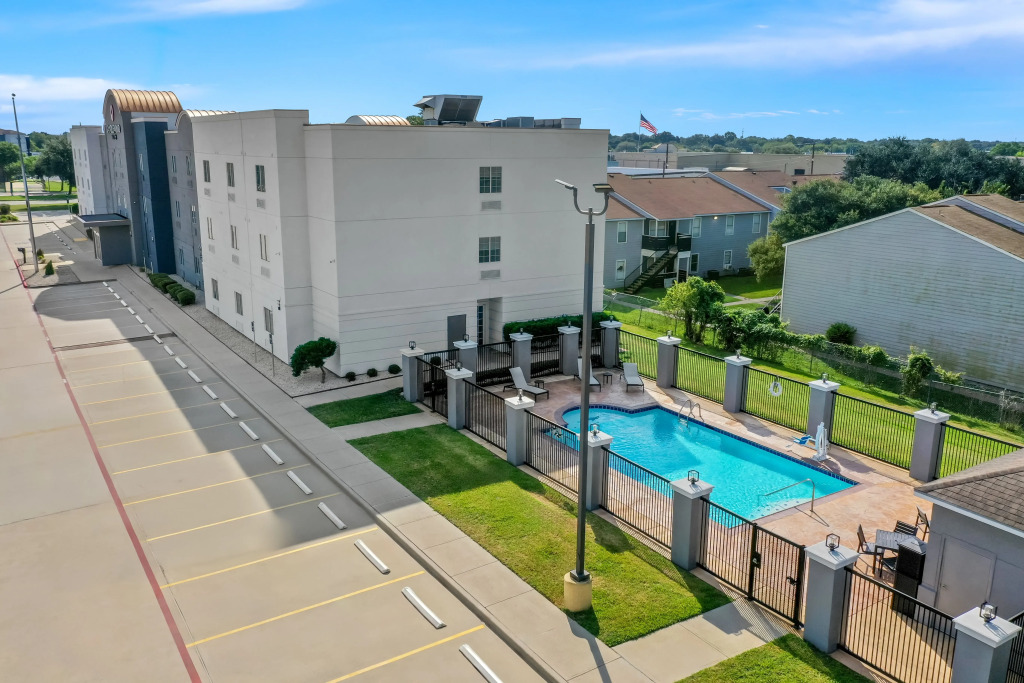Candlewood Suites Victoria by IHG
