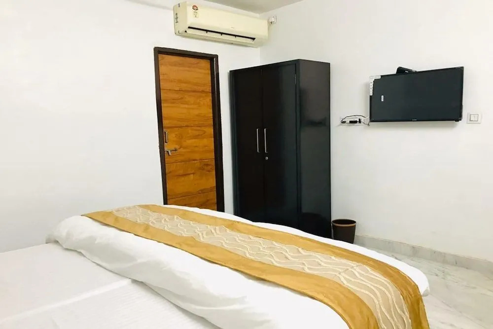 Saffire Suites