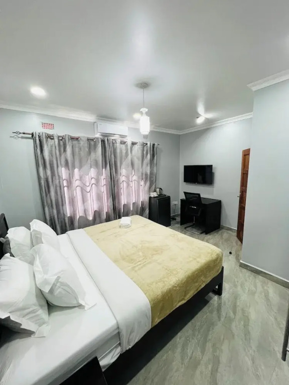 The wish executive lodge