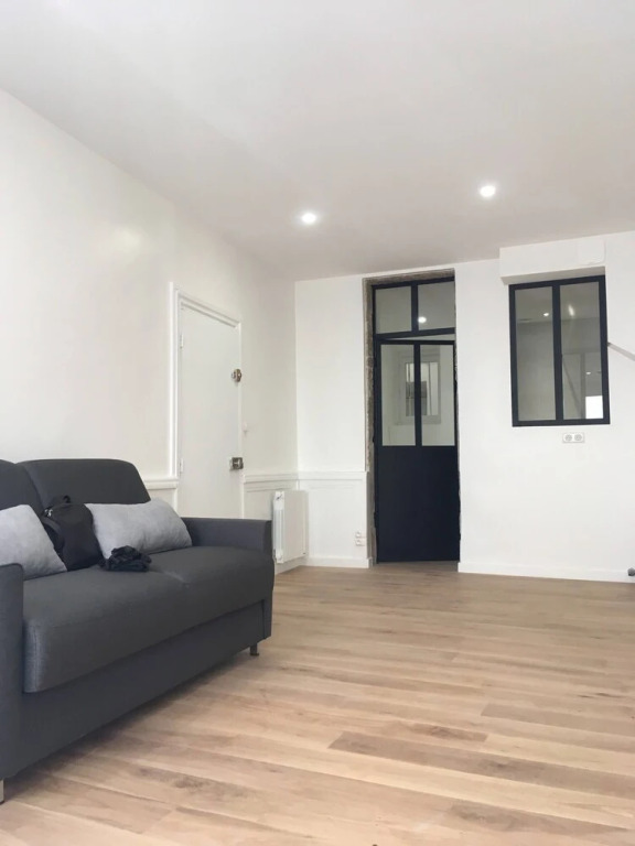 Lyon Historic Town Apartment