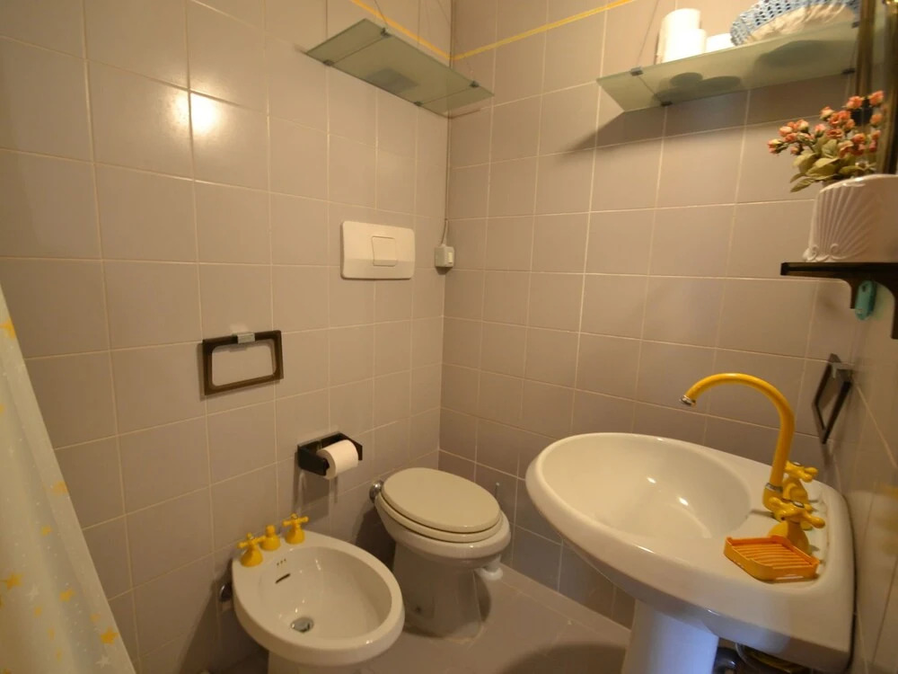 Visit Arezzo, Cortona and Siena and Then Jump in the Private Pool at Home