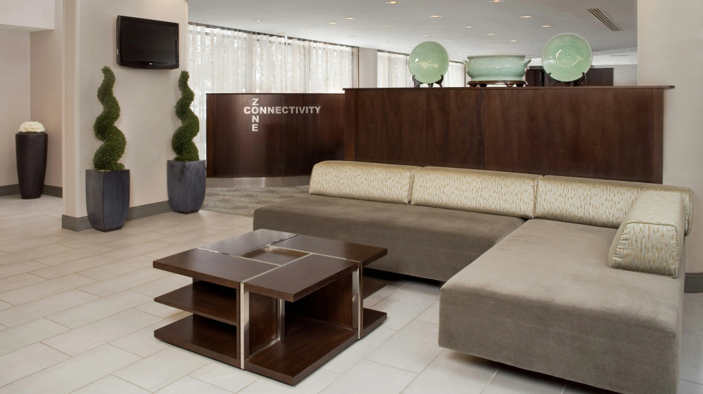DoubleTree by Hilton Chicago Schaumburg