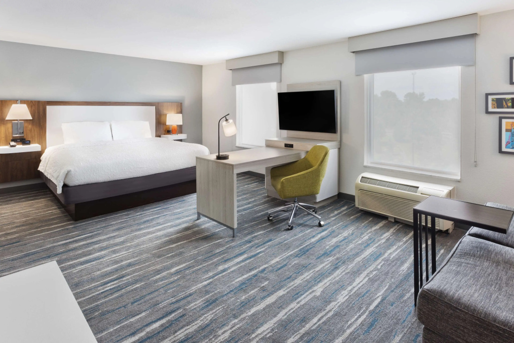 Hampton Inn & Suites Phenix City- Columbus Area