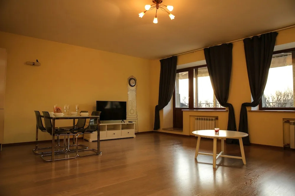 Apartment Troitskaya 26