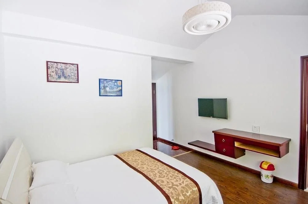 E Home Hotel