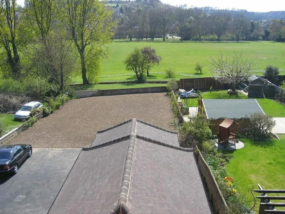 Contractors Guest House