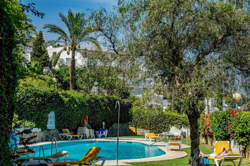 SAA3- Spacious apartment close to beach