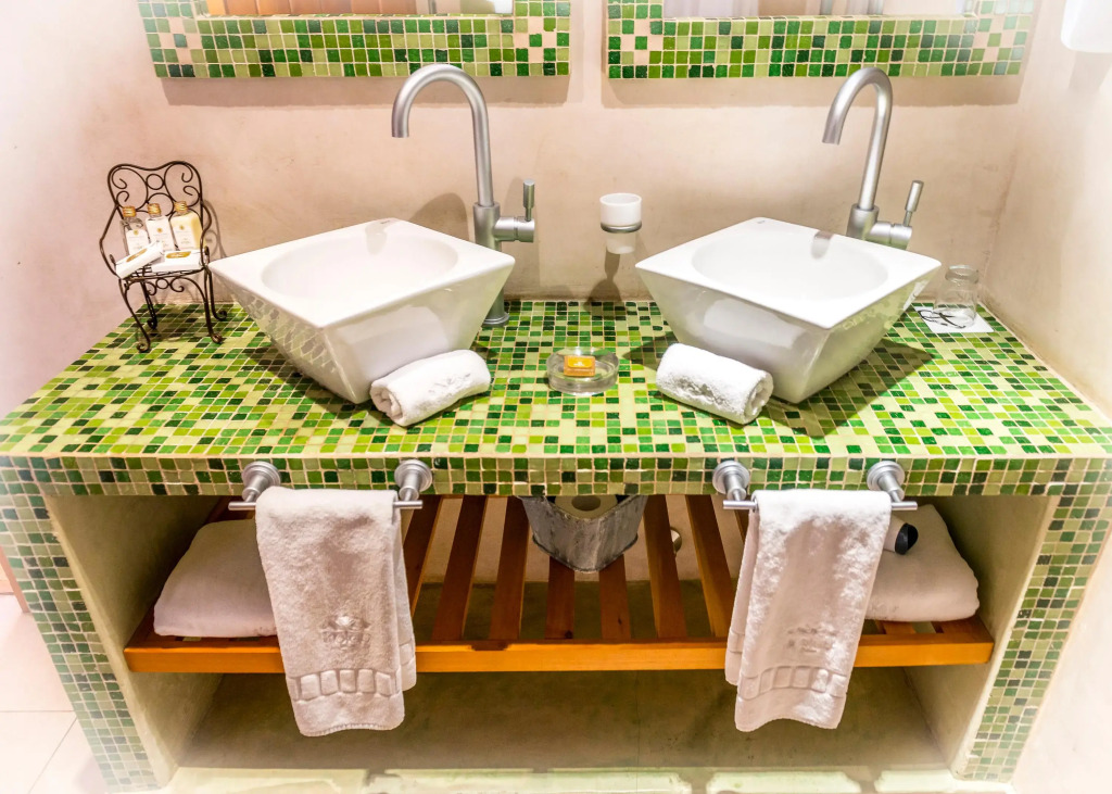 Lirolay Suites - Apart Hotel