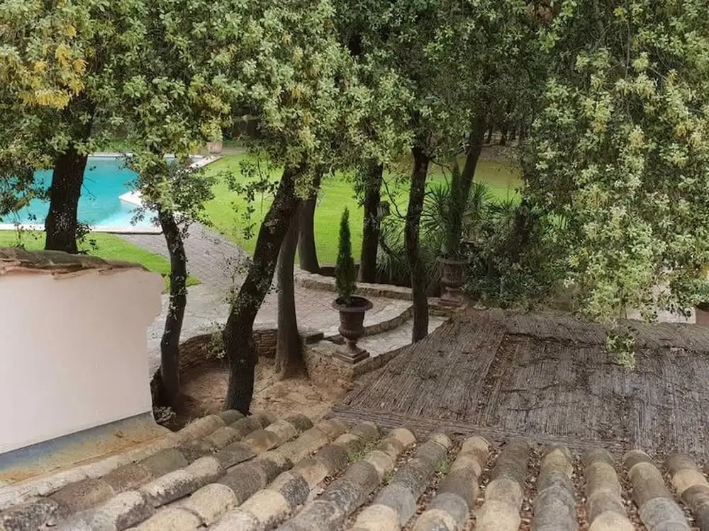 Villa in an Idyllic and Relaxing Setting Near Orange