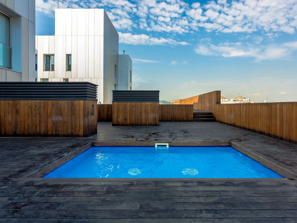 UD Rambla Suites & Pool 26F (1BR)