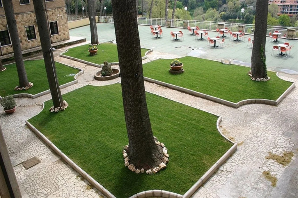 Regal Park Hotel