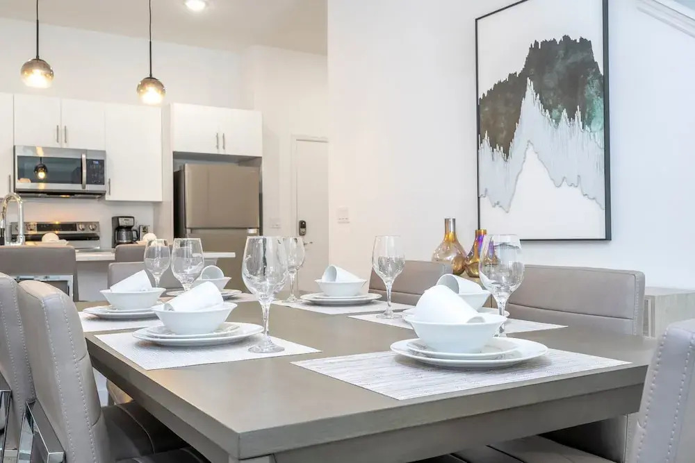 Brand new 4 Bed with Loft Villa for all