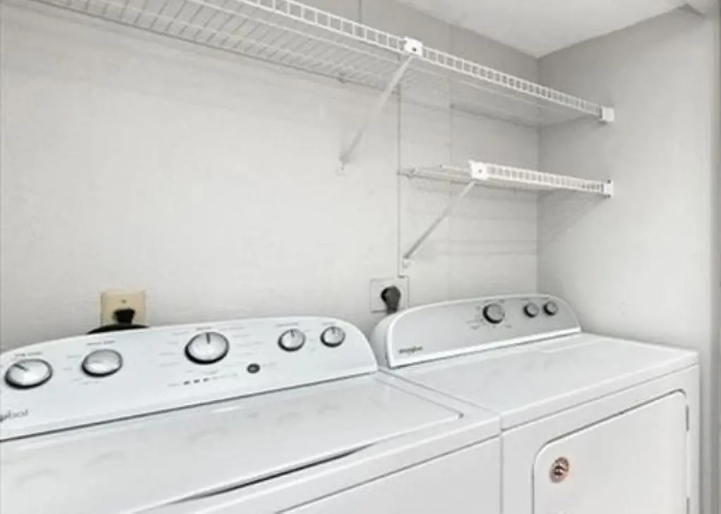 Prime Location I 2 Bed Setup Directly Across Street From South Beach Access