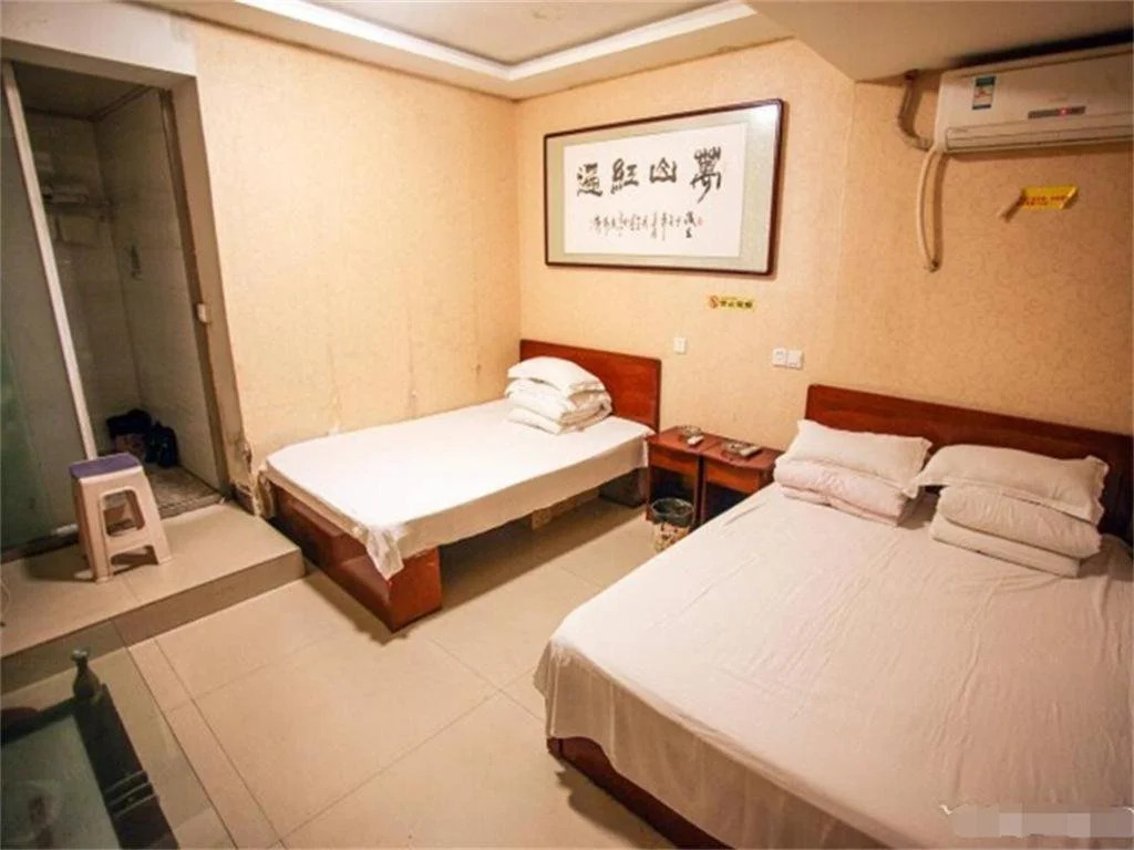 Xintiandi Hotel