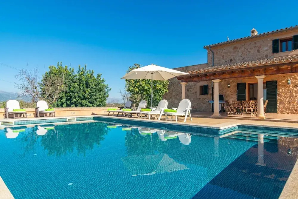 Cas General - Villa With Pool