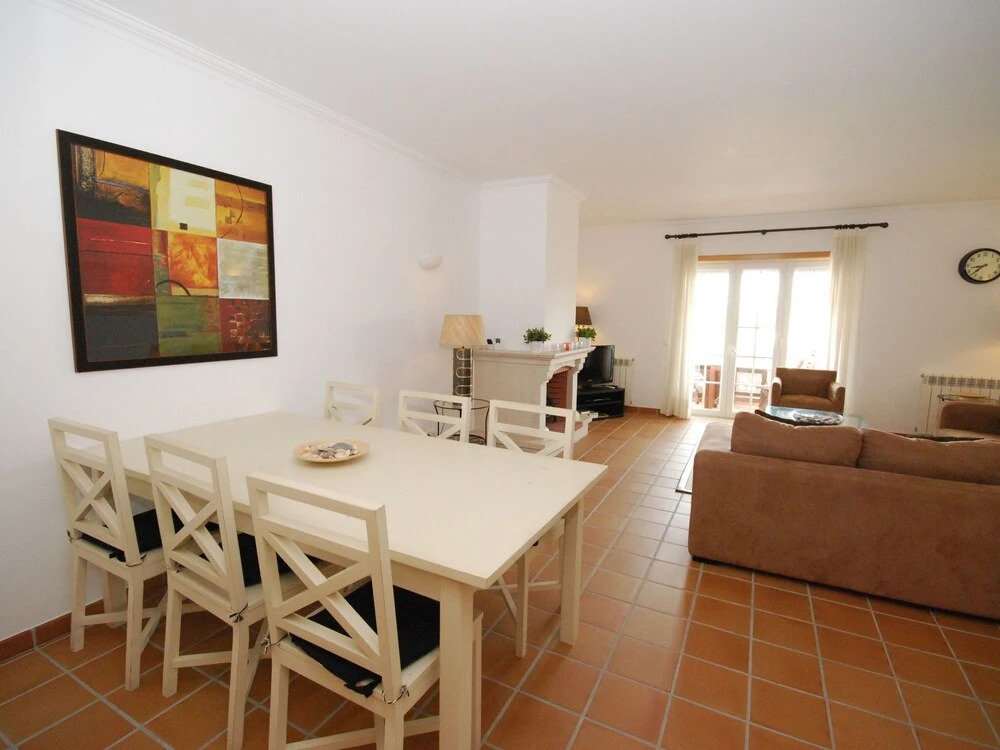 Modern Apartment in Óbidos With Pool