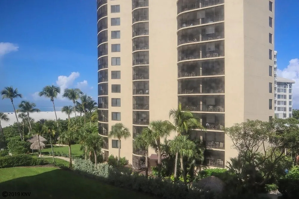 Sandarac 403b 2 Bedroom Condo