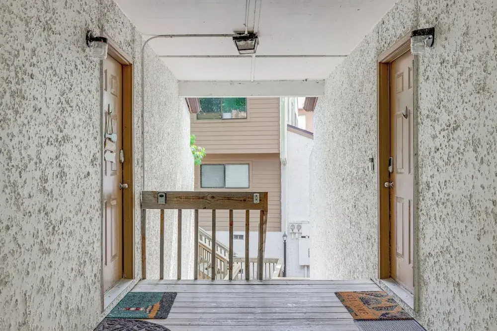 Amelia Island Condo w/ Pool Access: Walk to Beach!
