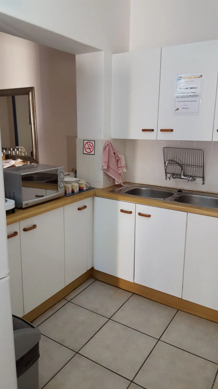 Aquarius Guesthouse