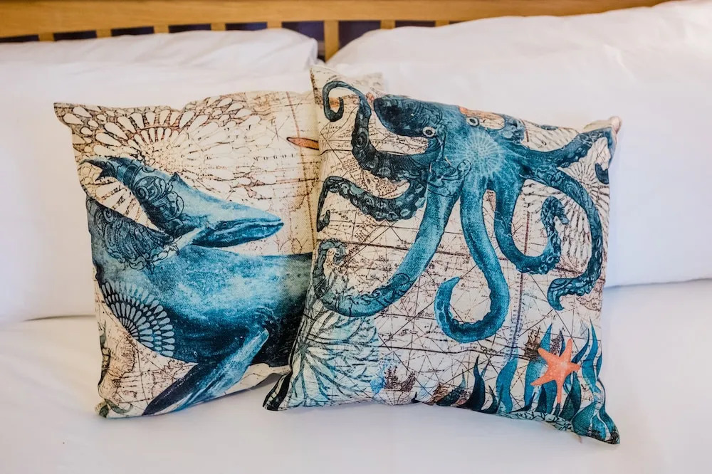 Whitstable's Beachcombers, Sleeps 10, Dog Friendly