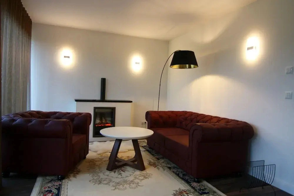 Chalet Near Schwerin With Golf & Castle Views