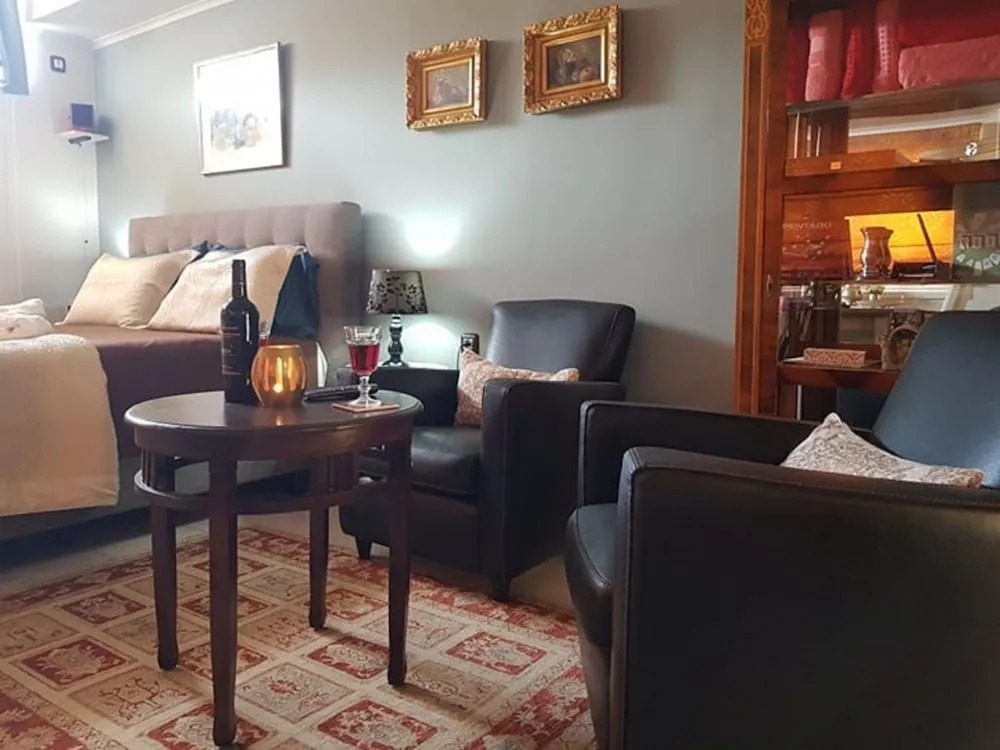 Glyfadas Luxury Design Apartments
