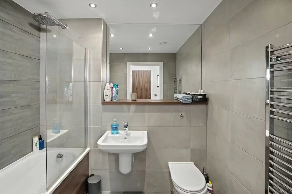 Inviting 2-bed Apartment in Manchester