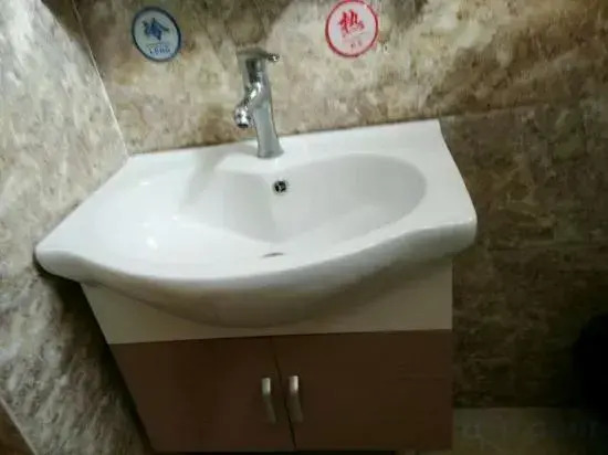 Jiujiulou Apartment
