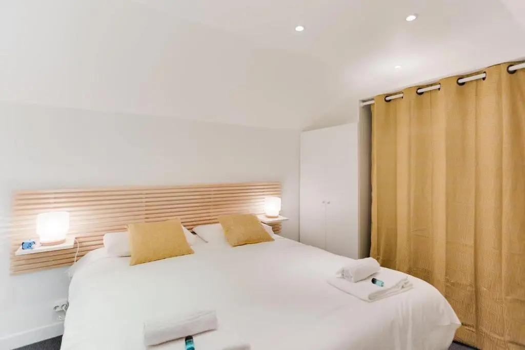 Design Apartment for 4 people between Louvre & Opera