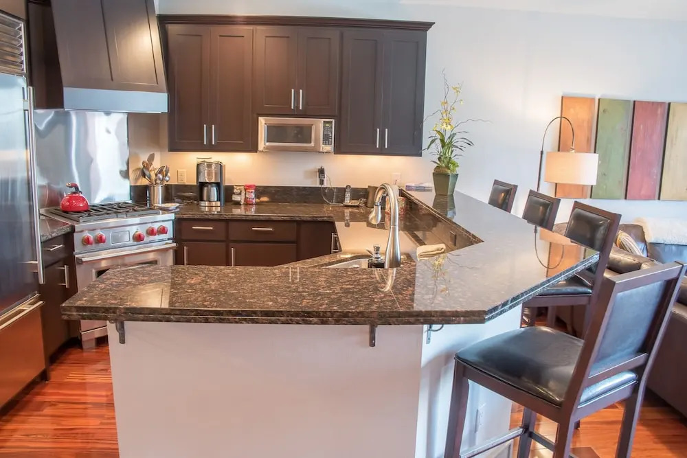 Evergreen Condominium #22 1 Bedroom 2 Bathrooms Condo