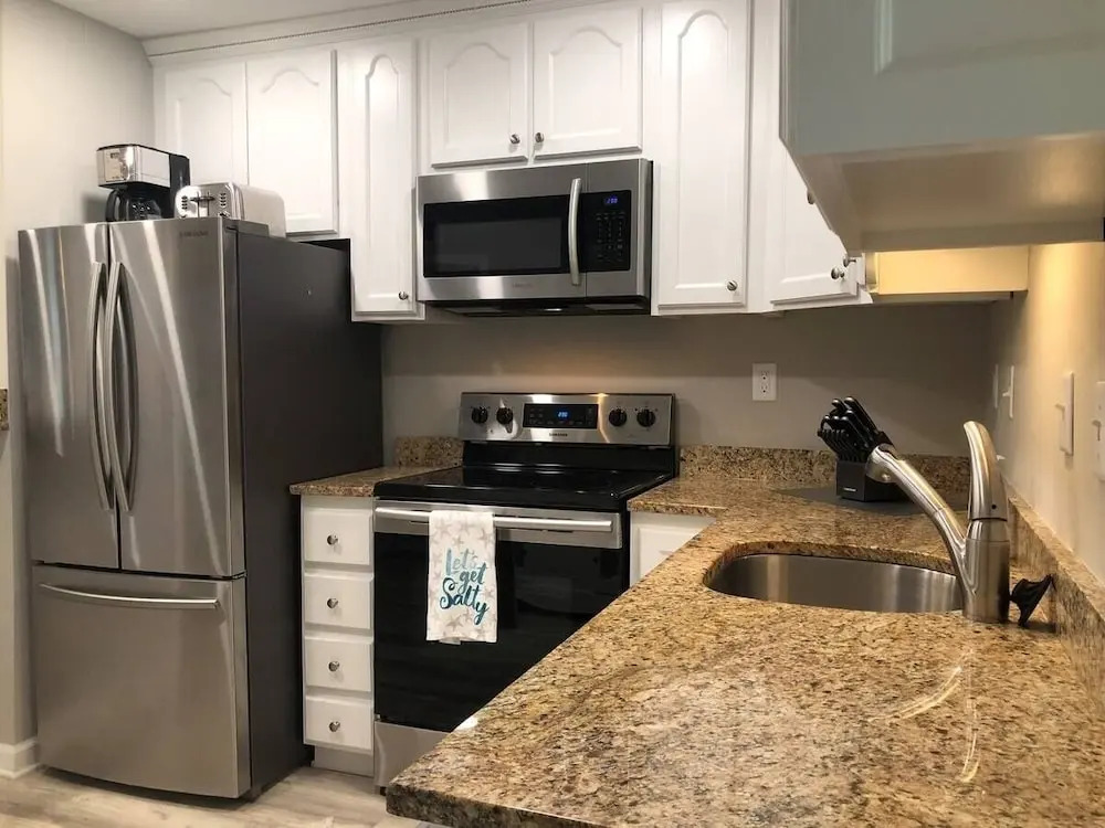 Remodeled 2br/2ba Coastal Gem On Port Royal Sound! 2 Bedroom Condo
