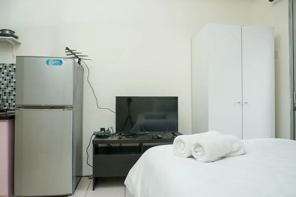 Cozy Stay and Relax @ Studio Pakubuwono Terrace Apartment