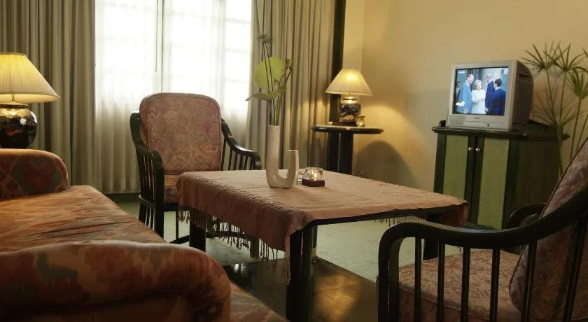 Saraburi Inn