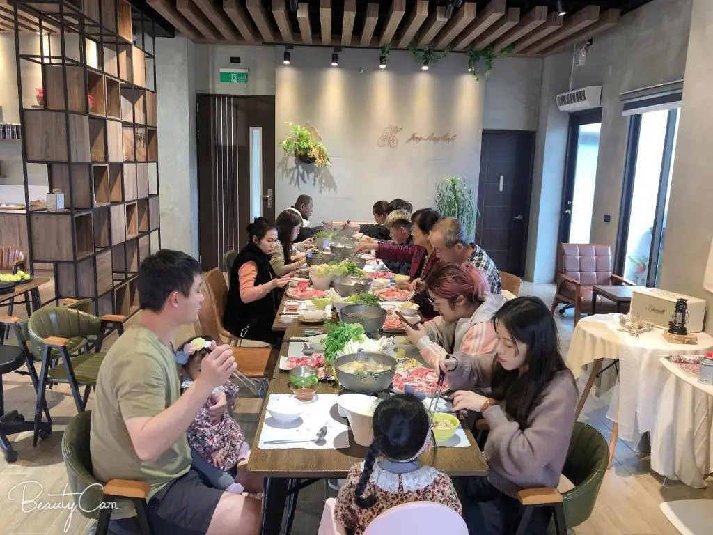 Jinglong Slow Living Wonderland B&B II
