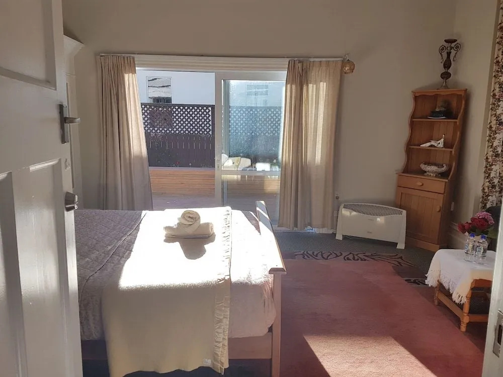 Dunedin Boutique Homestay