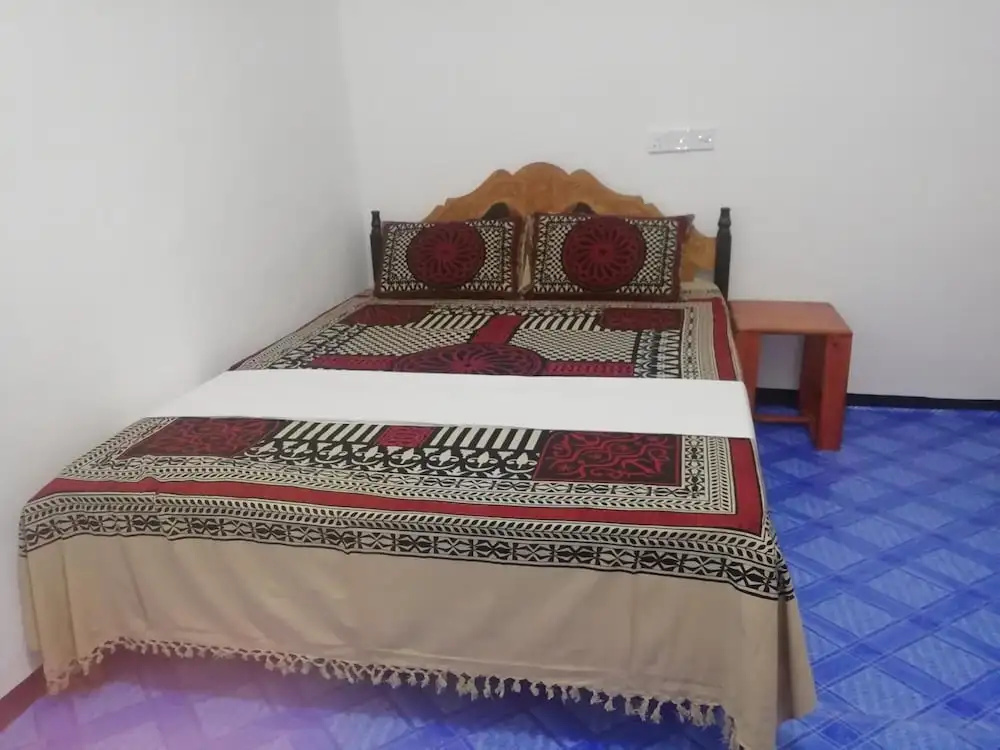 Sea Shells Inn Arugambay
