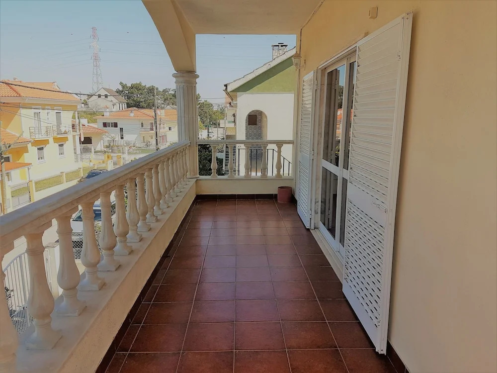 Caparica Quiet Rooms by Host-Point