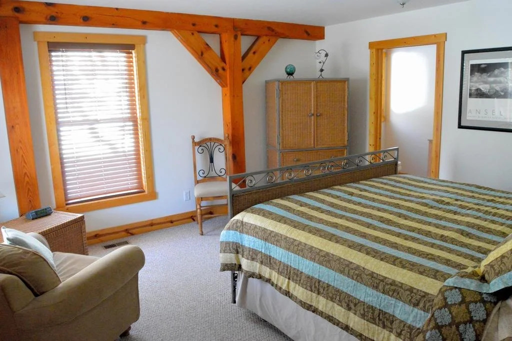 Brush Mountain Lodge