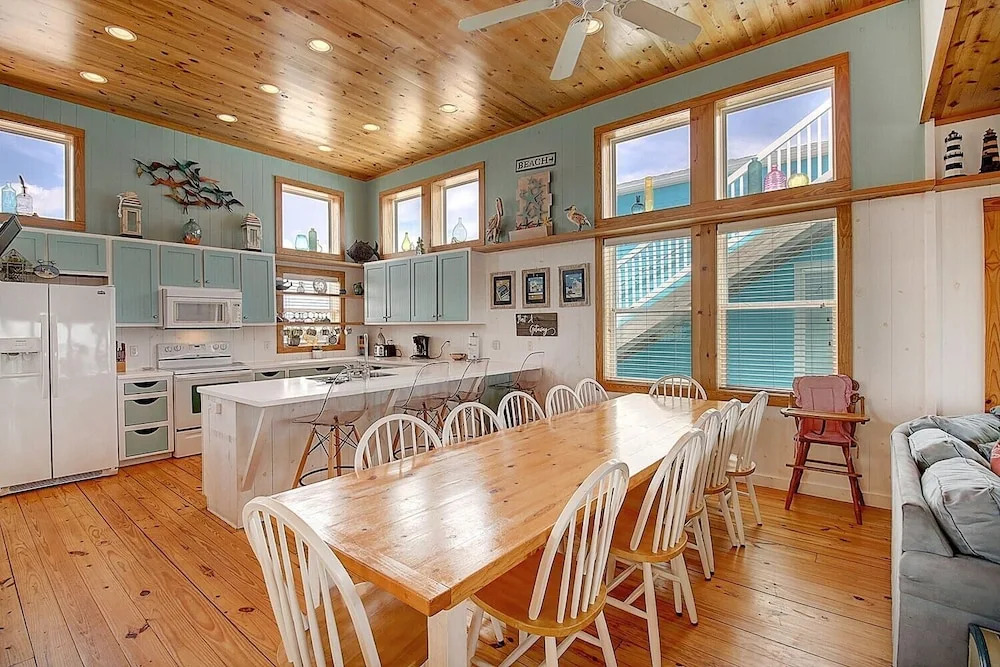 Port A Getaway Vw62 4 Bedrooms 3.5 Bathrooms Home