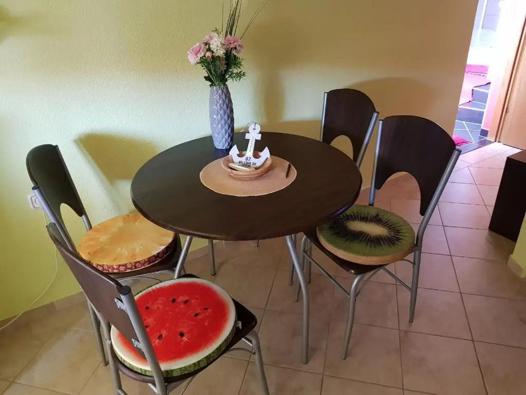 Apartments Ivica