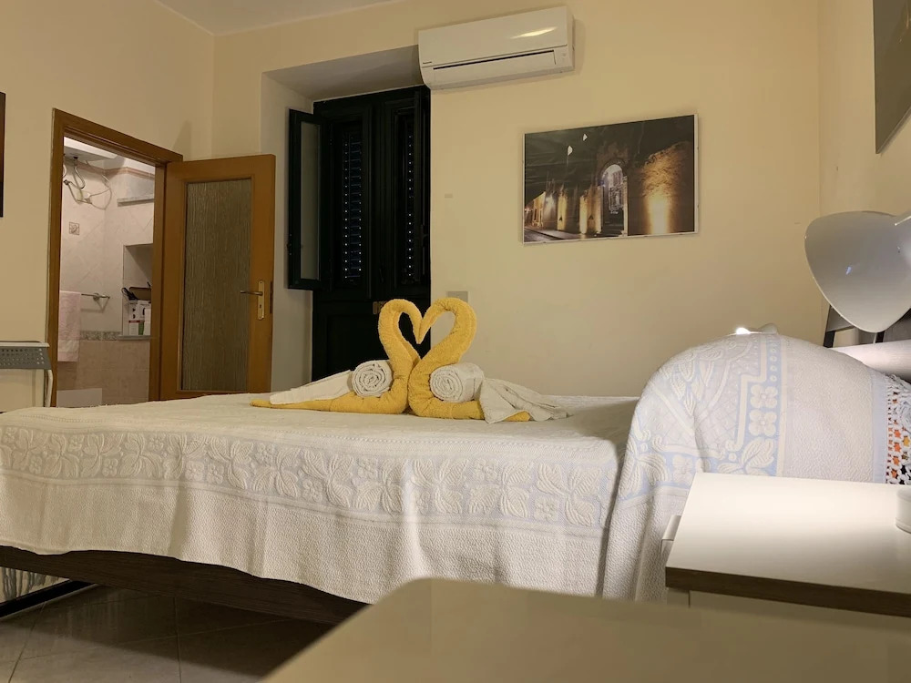 Comodo Fronte Mare Arenella