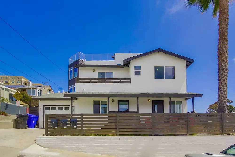Coastal Horizon - 6 Br Home