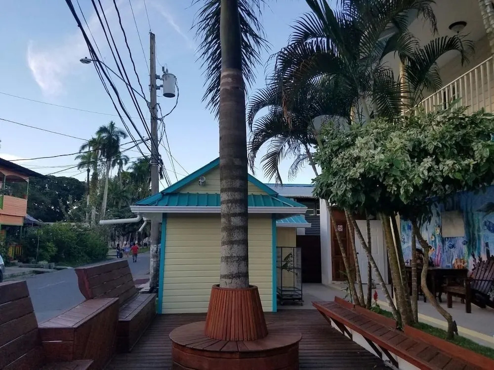 Hotelito del Mar