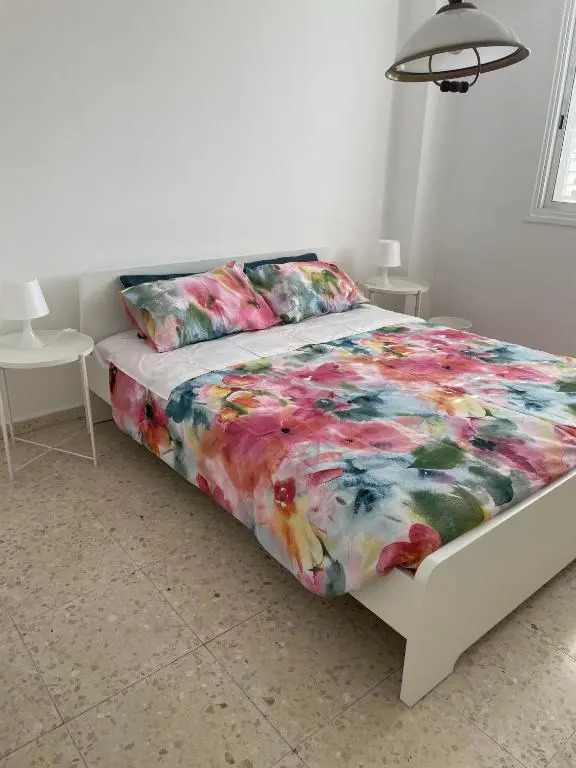 LYKAVITOS 402 Penthouse