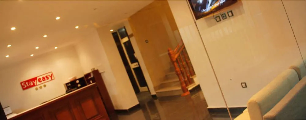 Stay Easy Hotel